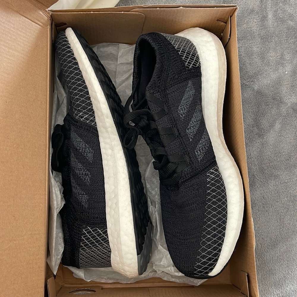 Adidas pure boost go
